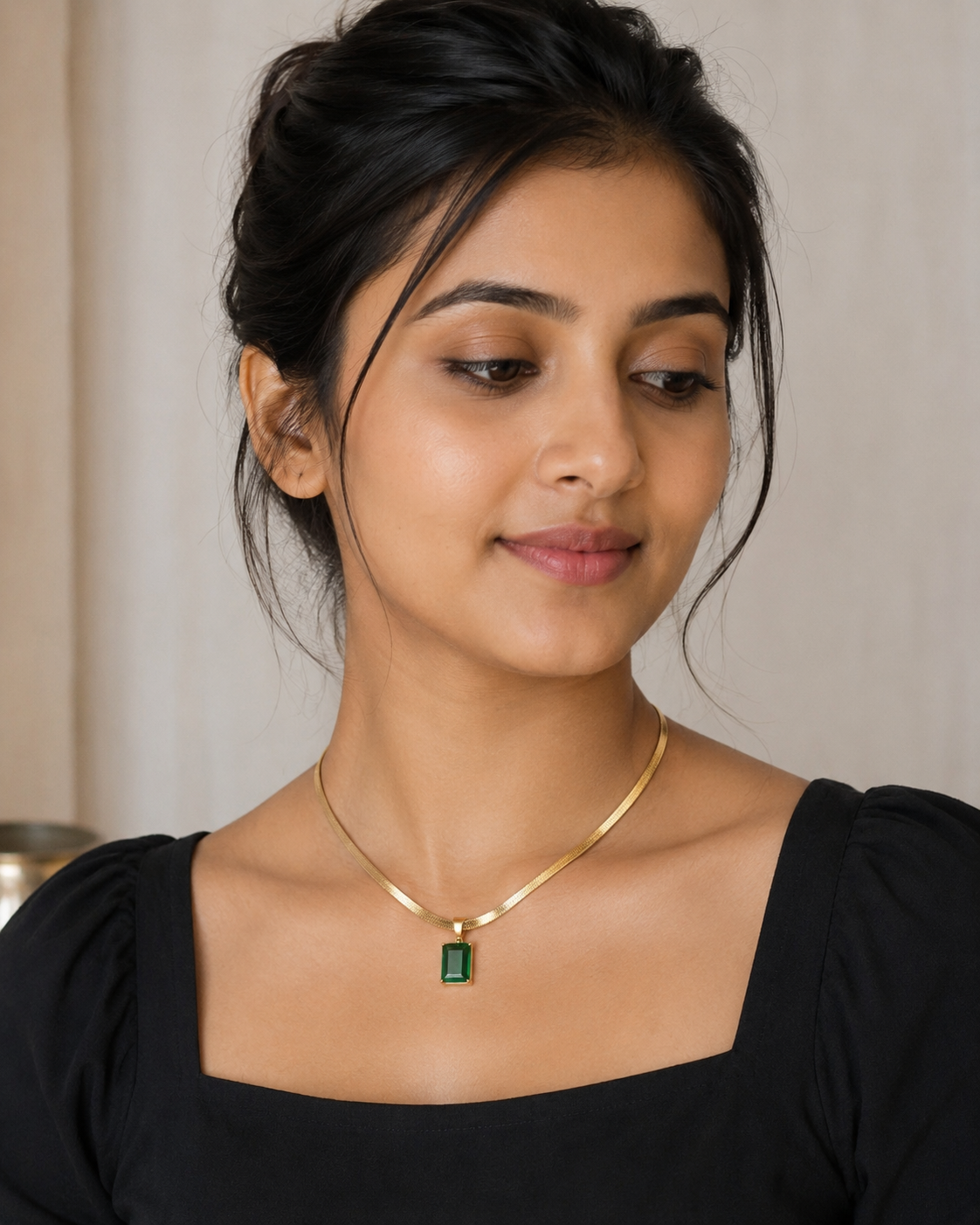 emerald gleam necklace